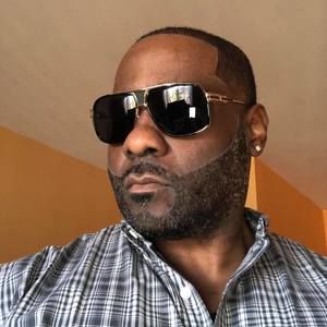 Meet your Posher, Rocco